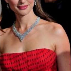 Meet your Posher, Salinah